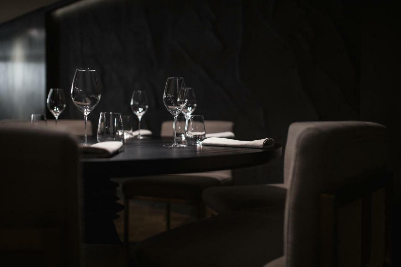 Hotel Pacai, Vilnius, A Member Of Design Hotels Bagian luar foto Restaurant interior